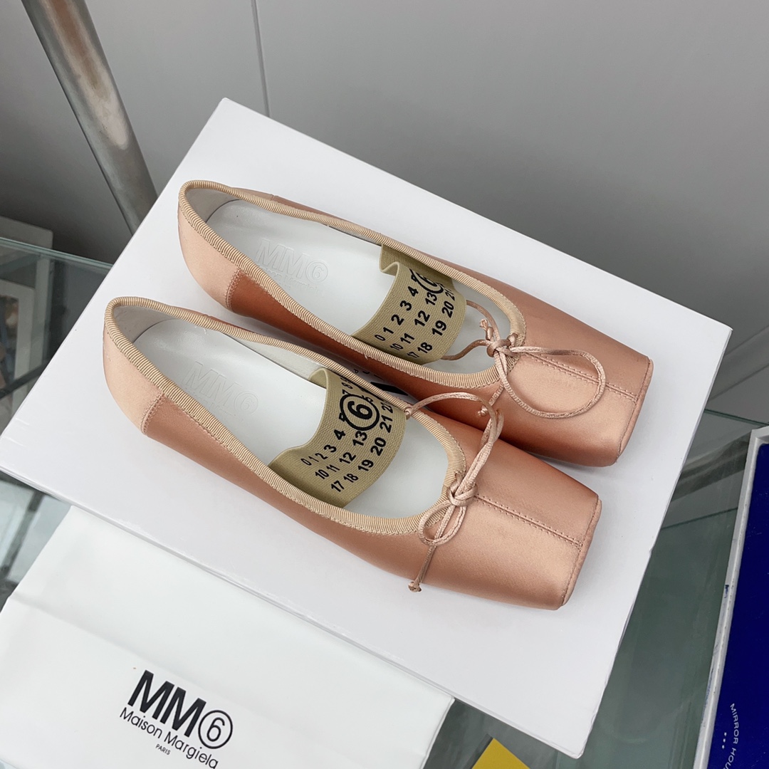 Maison Margiela MM6 Logo-strap Ballerina Shoes - DopestKickz