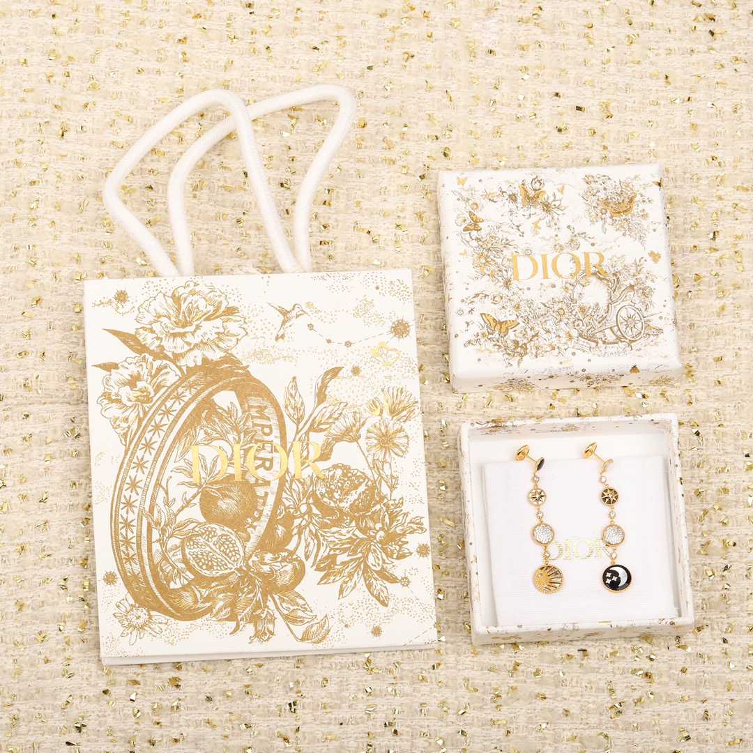 Dior Rose Des Vents And Rose Céleste Earrings - DopestKickz