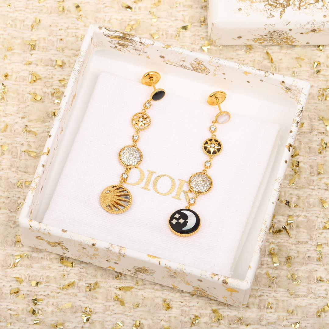Dior Rose Des Vents And Rose Céleste Earrings - DopestKickz