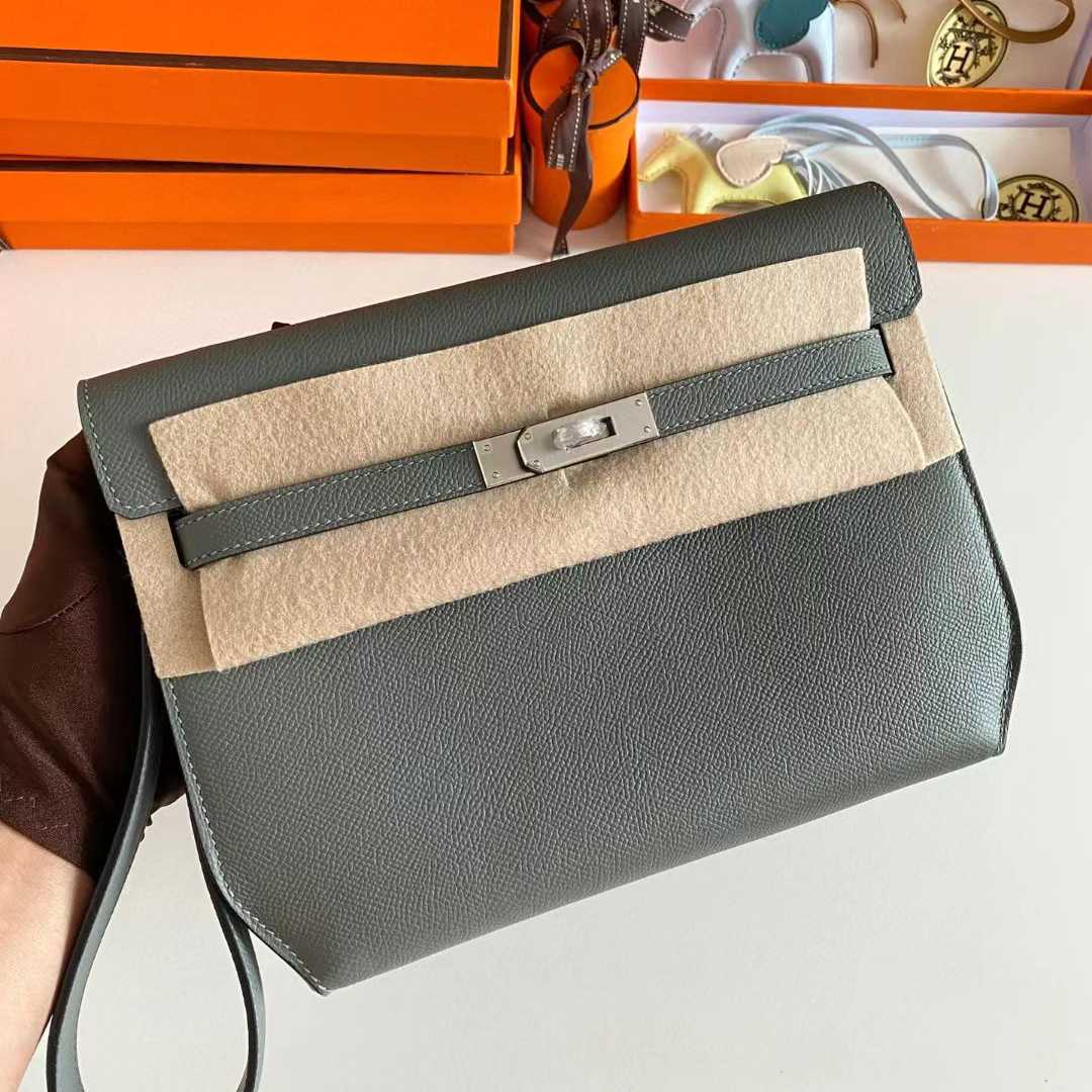 Hermes Kelly Dépêches Leather Bag (25-19-5cm) - DopestKickz