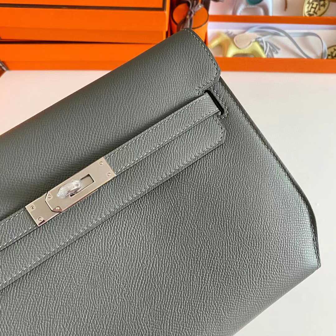 Hermes Kelly Dépêches Leather Bag (25-19-5cm) - DopestKickz