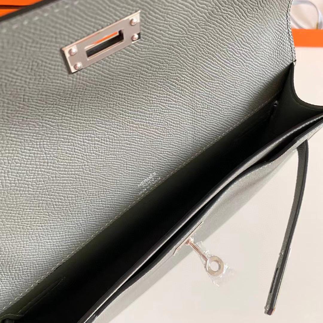 Hermes Kelly Dépêches Leather Bag (25-19-5cm) - DopestKickz