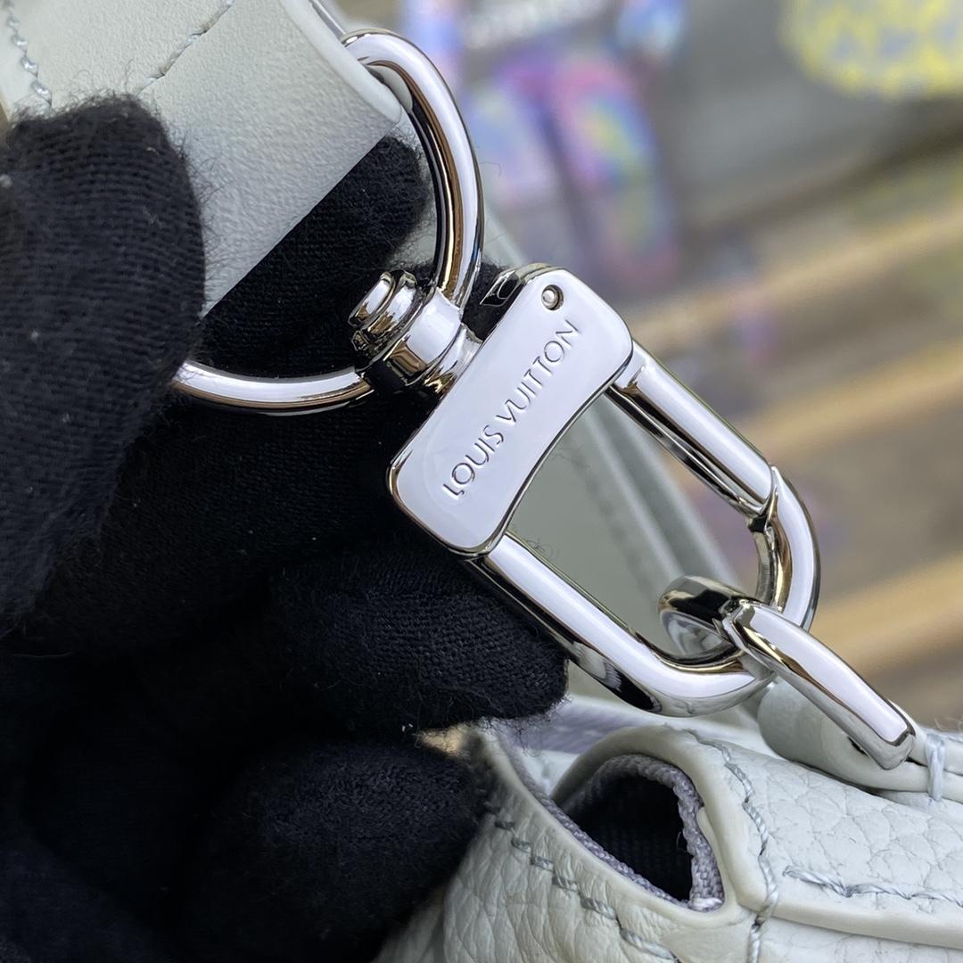 Louis Vuitton S-Lock Vertical Wearable Wallet (12 x 19 x 7 cm)   M82568 - DopestKickz