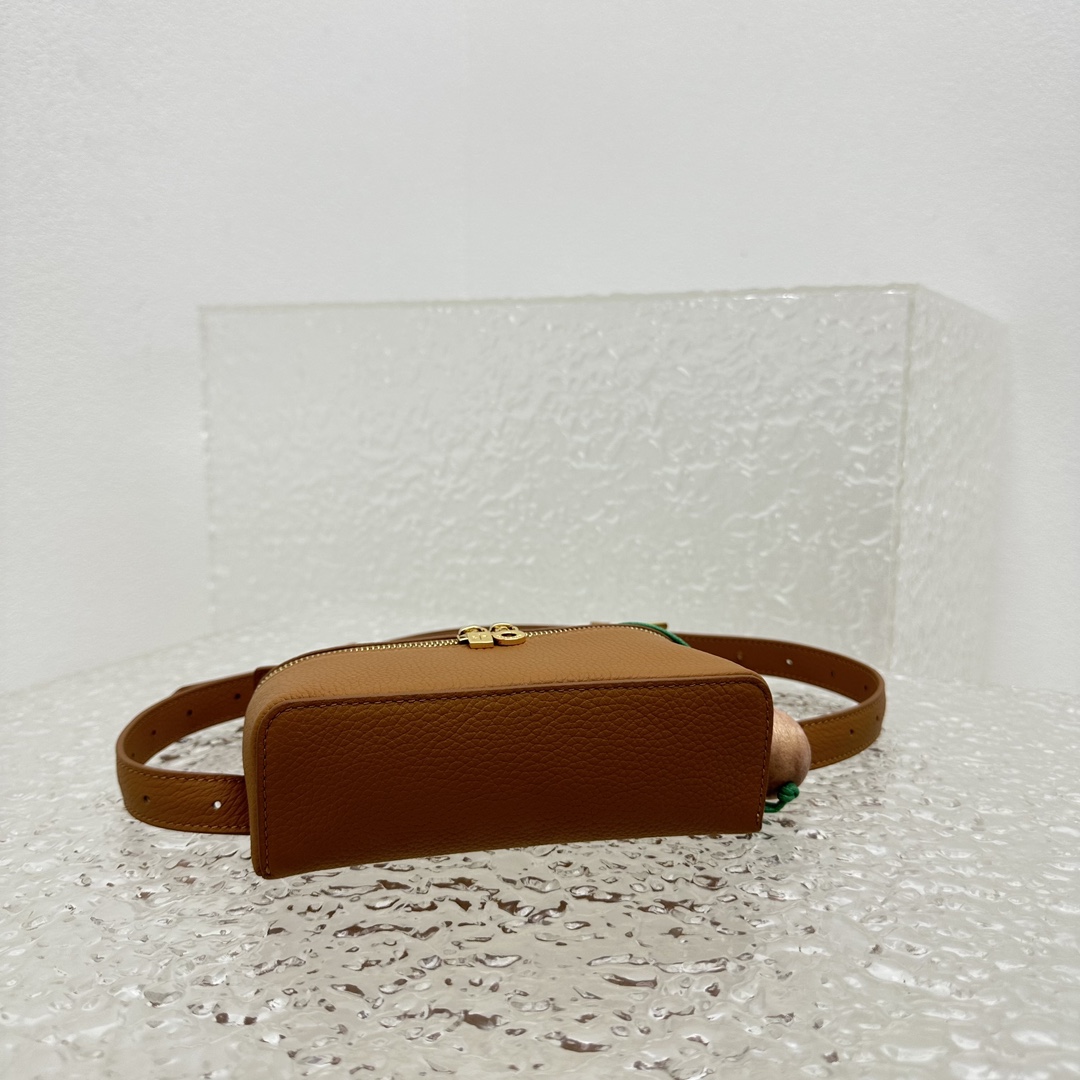 Loro Piana Extra pocket L16 Belt Bag  (16×6×10cm) - DopestKickz