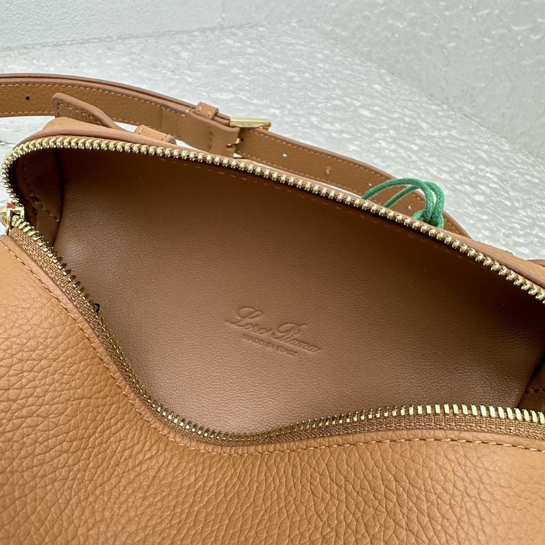 Loro Piana Extra pocket L16 Belt Bag  (16×6×10cm) - DopestKickz