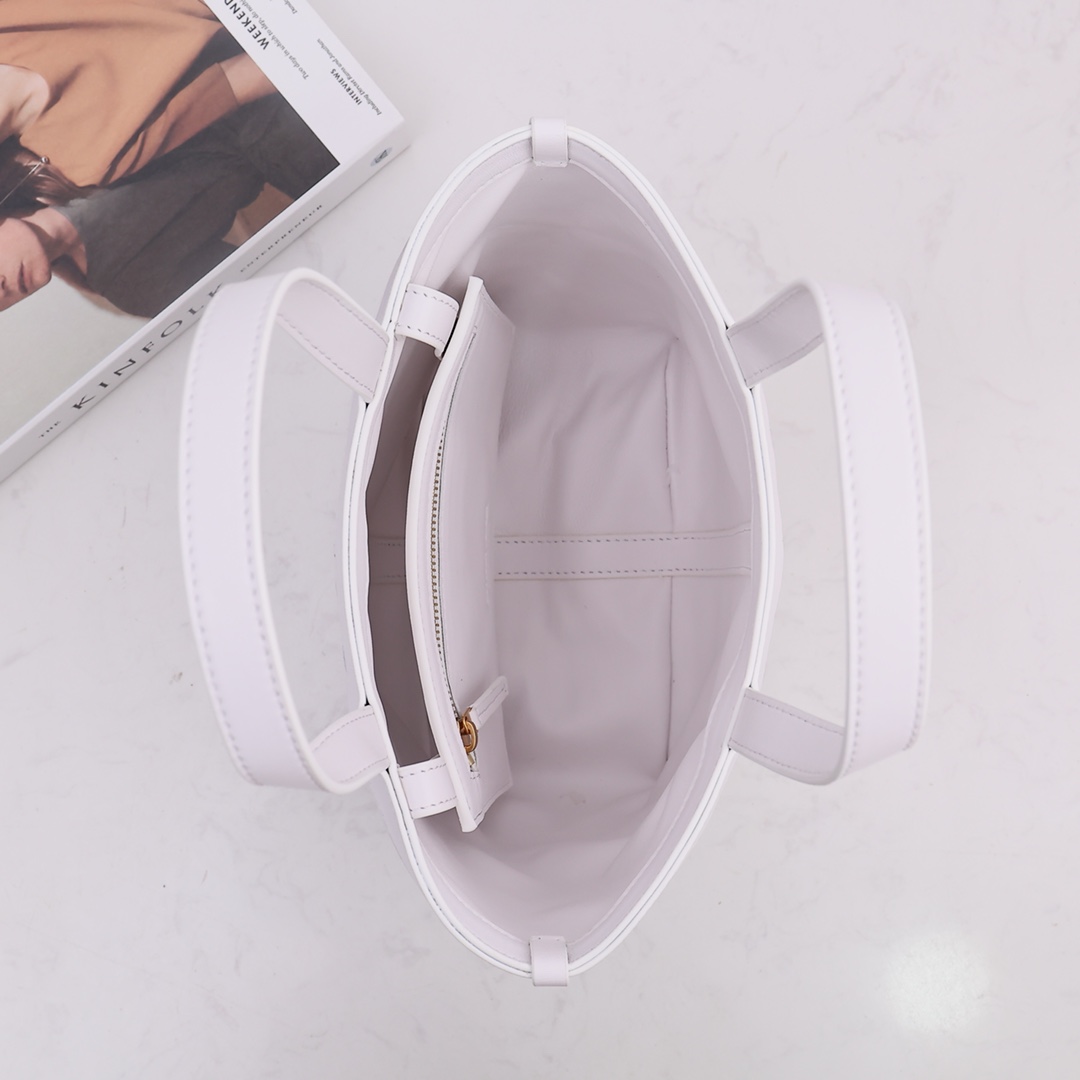 Bottega Veneta Small Flip Flap - DopestKickz