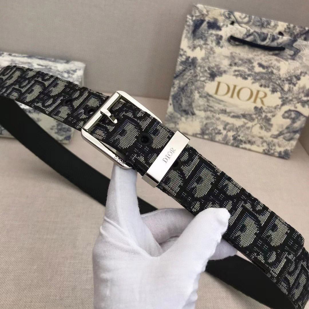 Dior Montaigne Reversible Belt - DopestKickz
