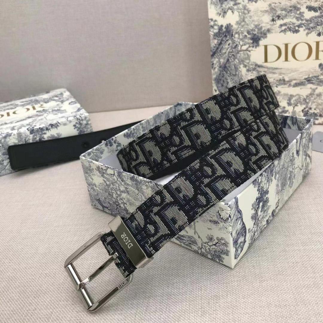 Dior Montaigne Reversible Belt - DopestKickz