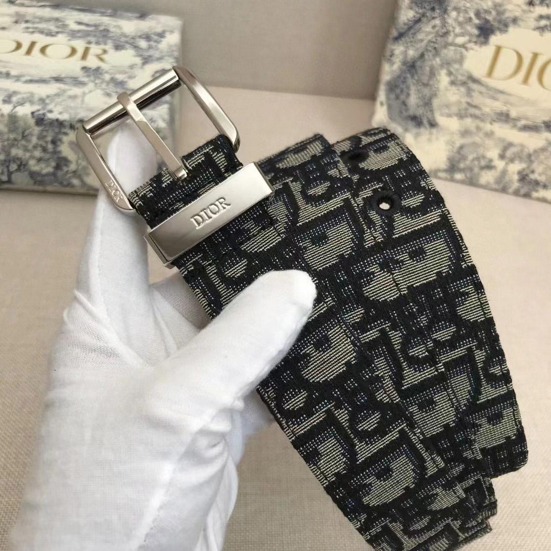 Dior Montaigne Reversible Belt - DopestKickz