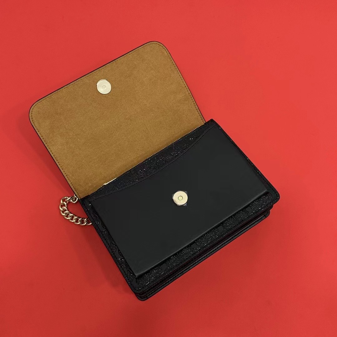 Coach Klare Crossbody In Signature Leather (22-16-5cm) - DopestKickz