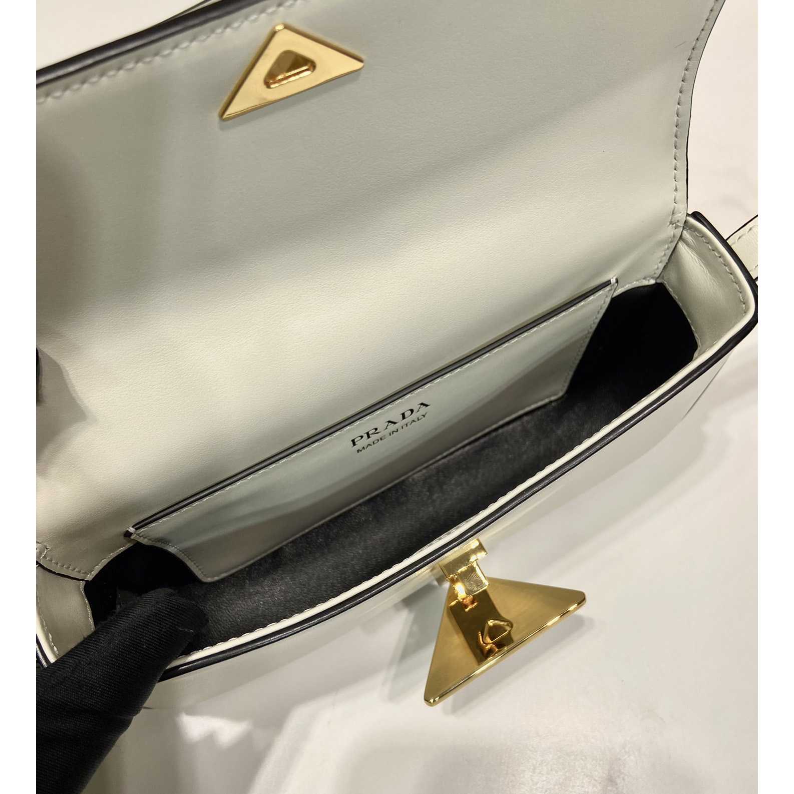 Prada Leather Shoulder Bag - DopestKickz