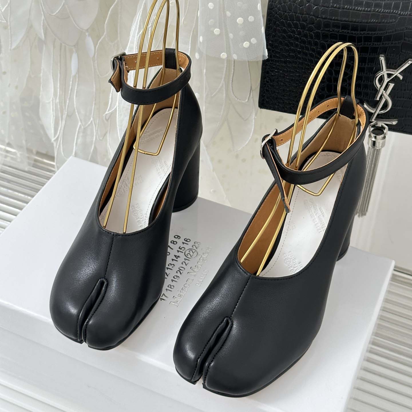 Maison Margiela Tabi Ankle-strap Pumps - DopestKickz