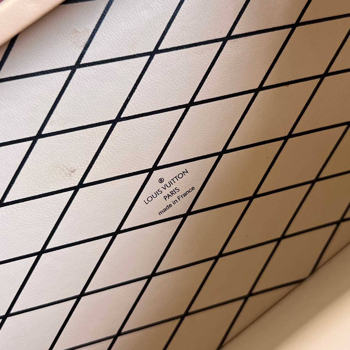 Louis Vuitton Petite Malle (20 x 12.5 x 6cm)   M22882 - DopestKickz