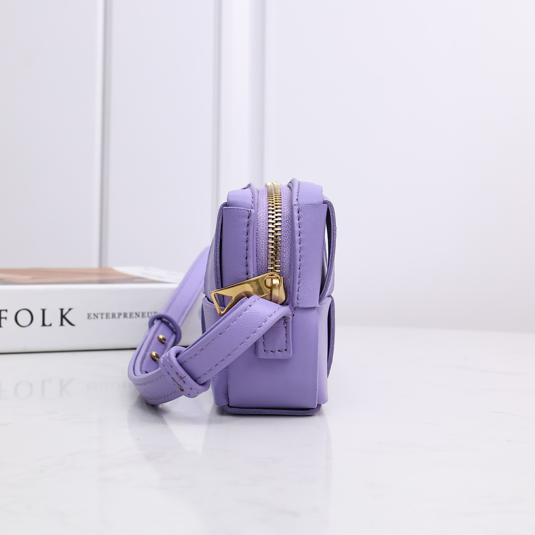 Bottega Veneta Mini Cassette Cross-Body Bag - DopestKickz