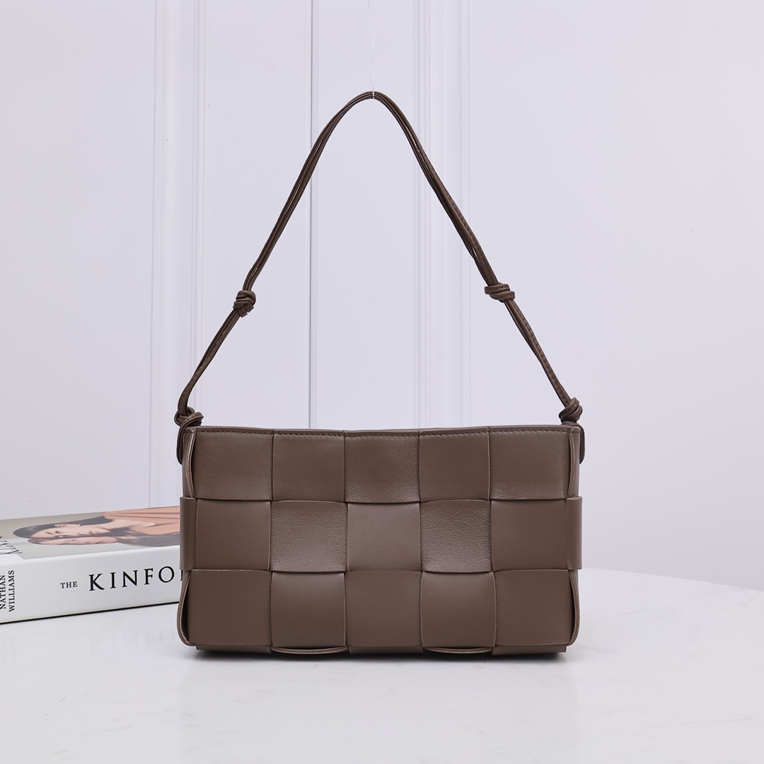 Bottega Veneta Cassette Pouch On Strap - DopestKickz