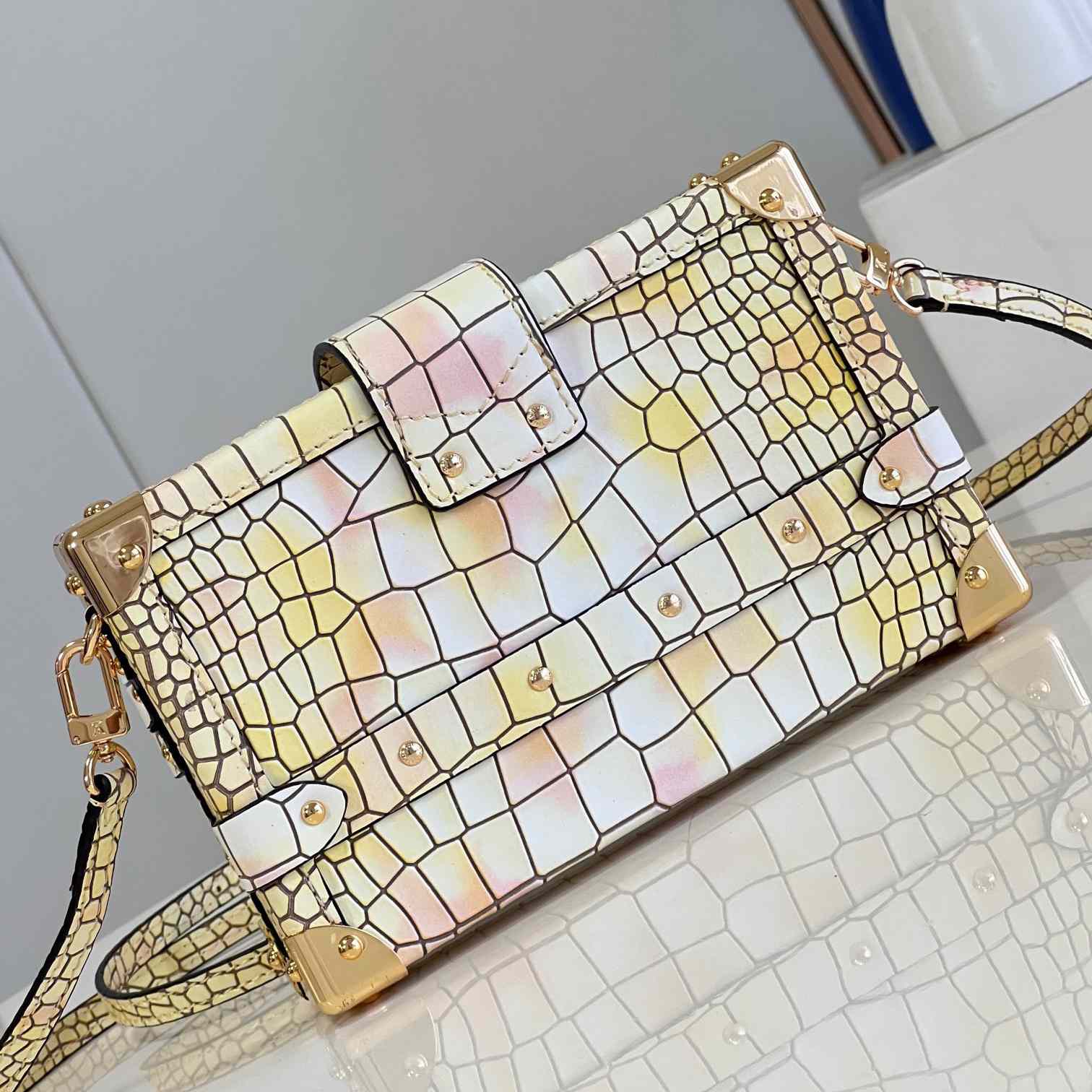 Louis Vuitton Petite Malle (20 x 12.5 x 5cm)   N82327 - DopestKickz