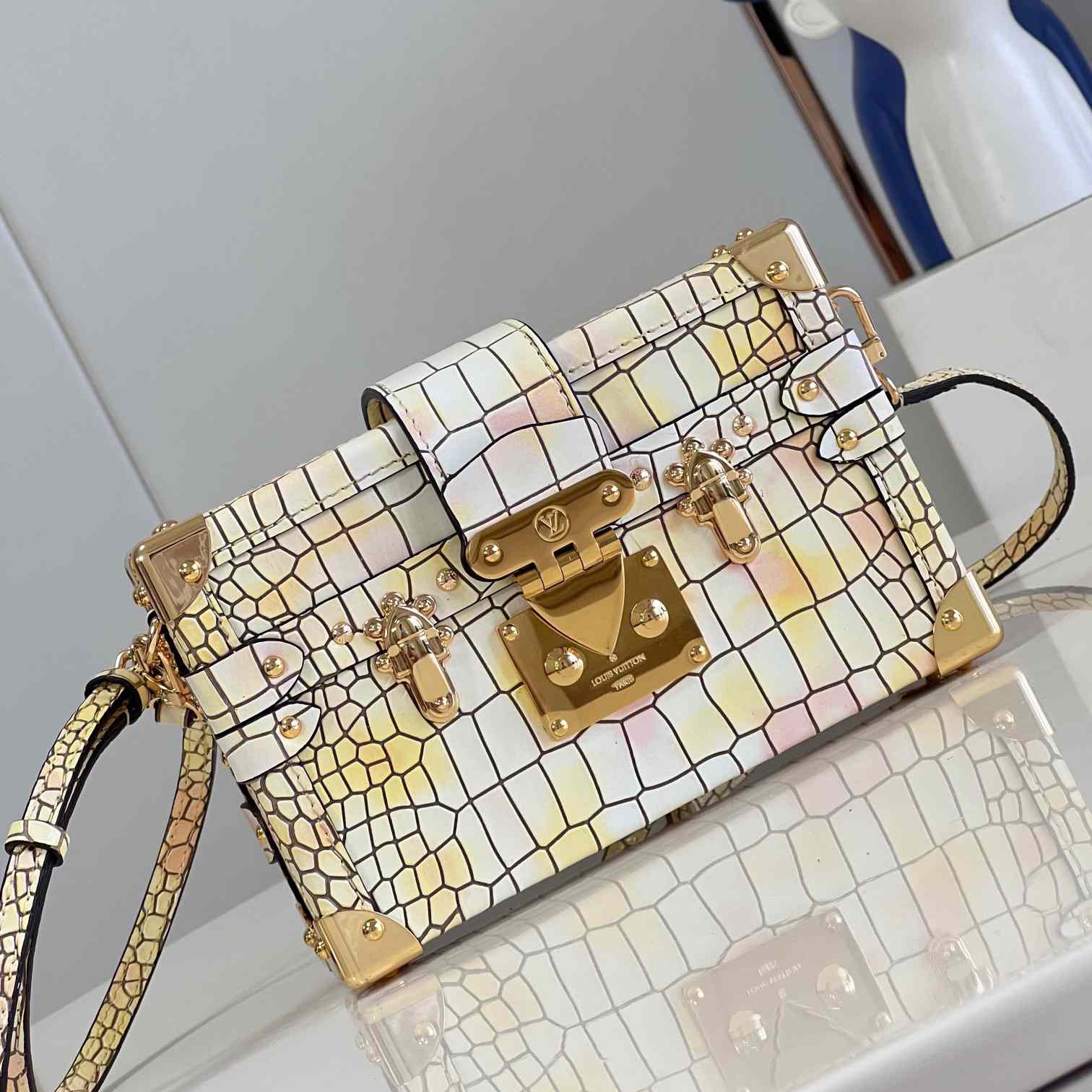 Louis Vuitton Petite Malle (20 x 12.5 x 5cm)   N82327 - DopestKickz