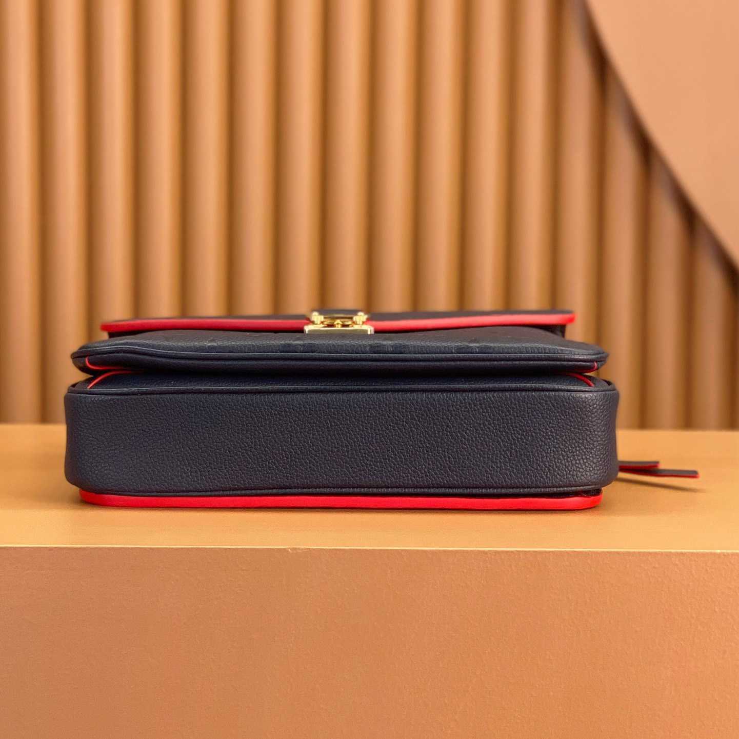 Louis Vuitton Pochette Métis (25*19*7cm)   M44071 - DopestKickz