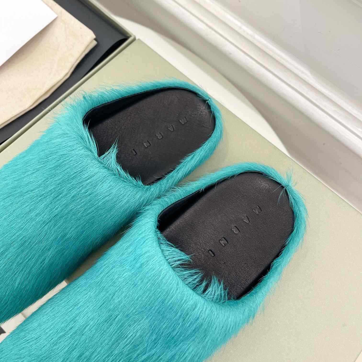 Marni Fussbett Slip-On Flat Mules - DopestKickz