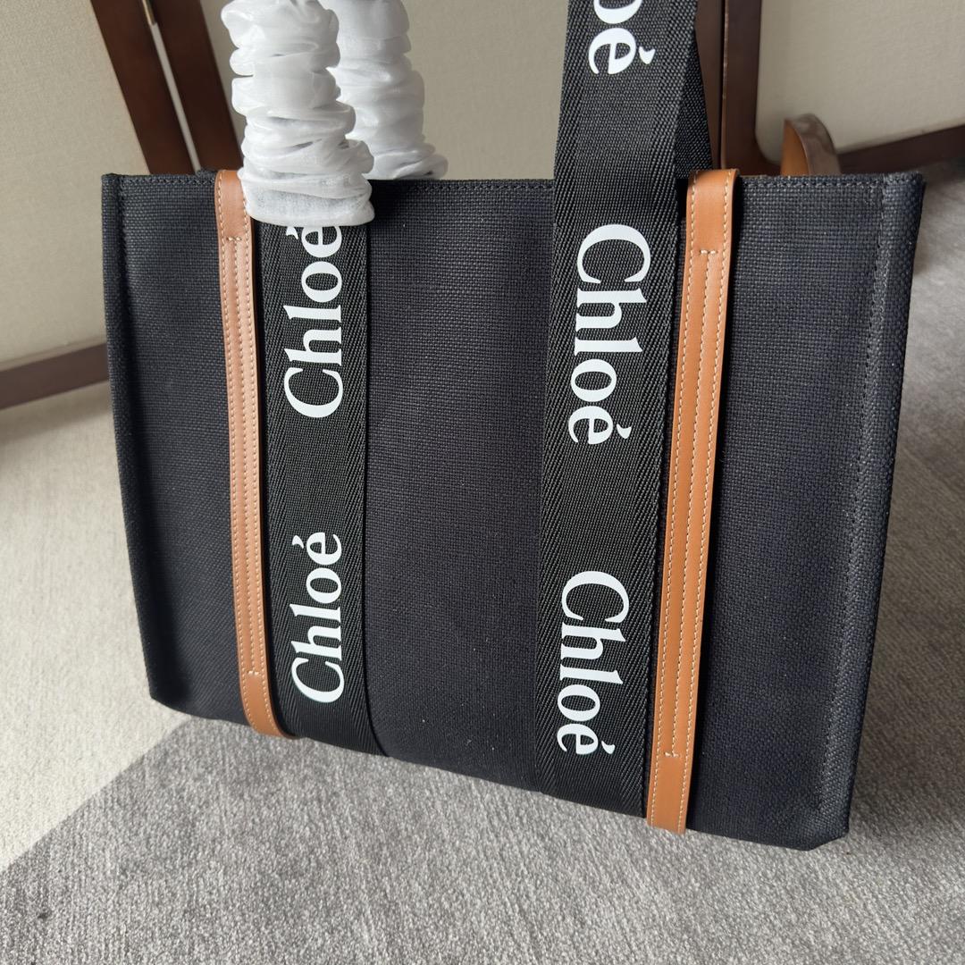 Chloe Medium Woody Tote Bag - DopestKickz