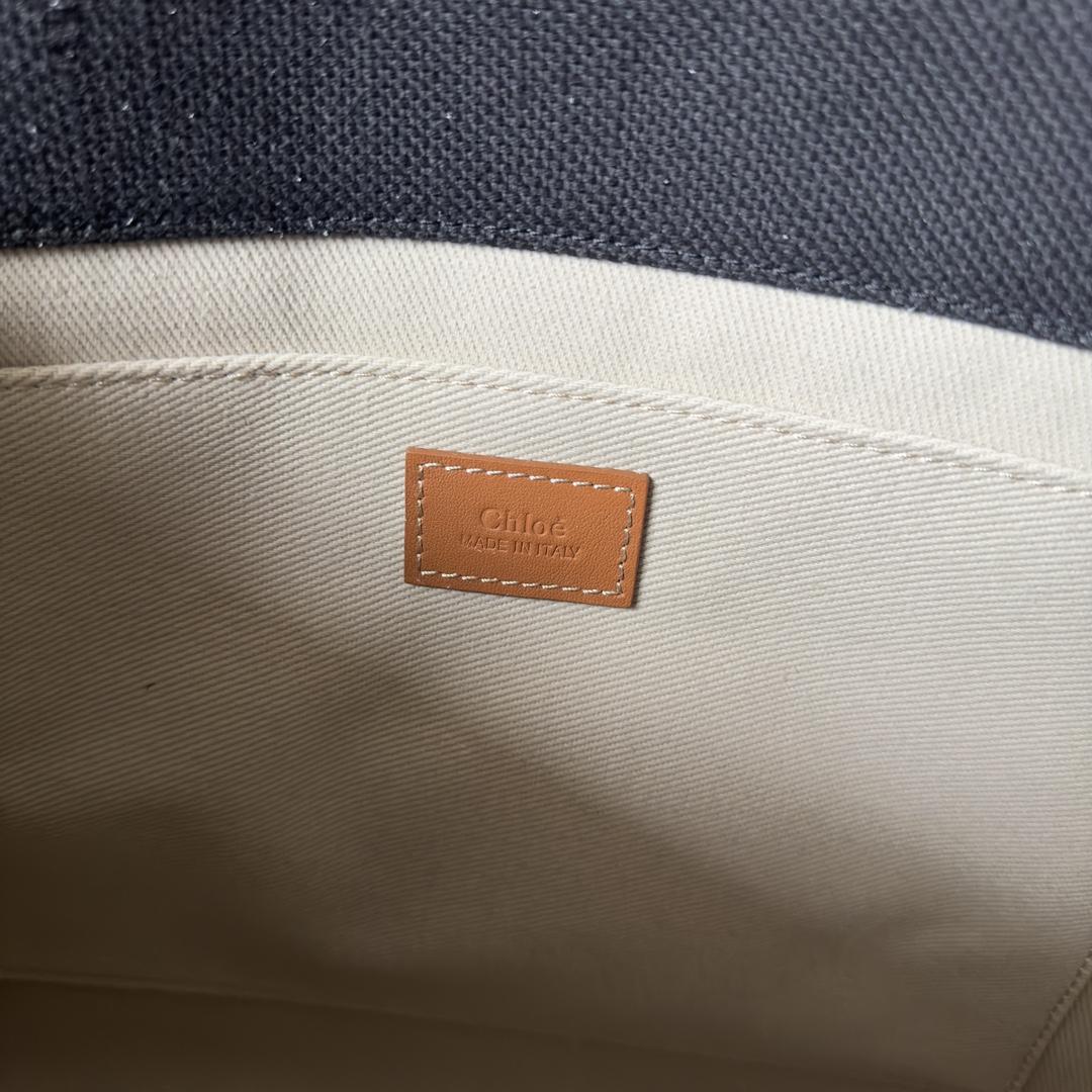 Chloe Medium Woody Tote Bag - DopestKickz