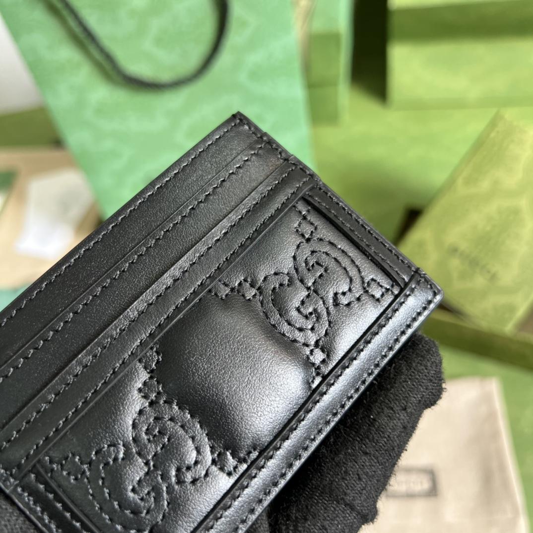 Gucci GG Matelasse Card Case - DopestKickz
