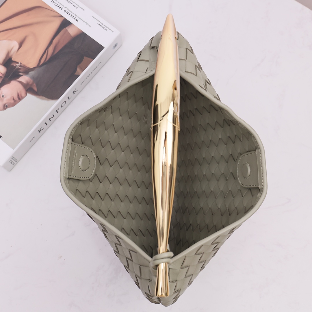 Bottega Veneta Sardine - DopestKickz