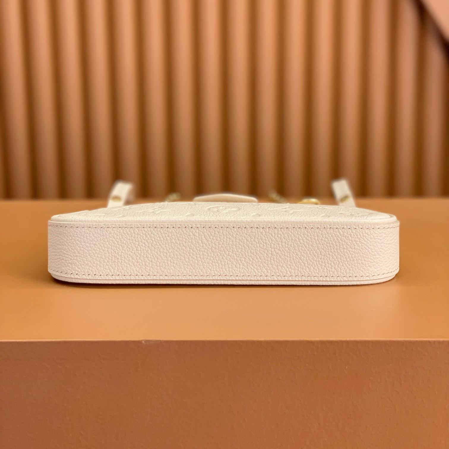 Louis Vuitton Easy Pouch On Strap  (19-11.5-3cm) M81066 - DopestKickz