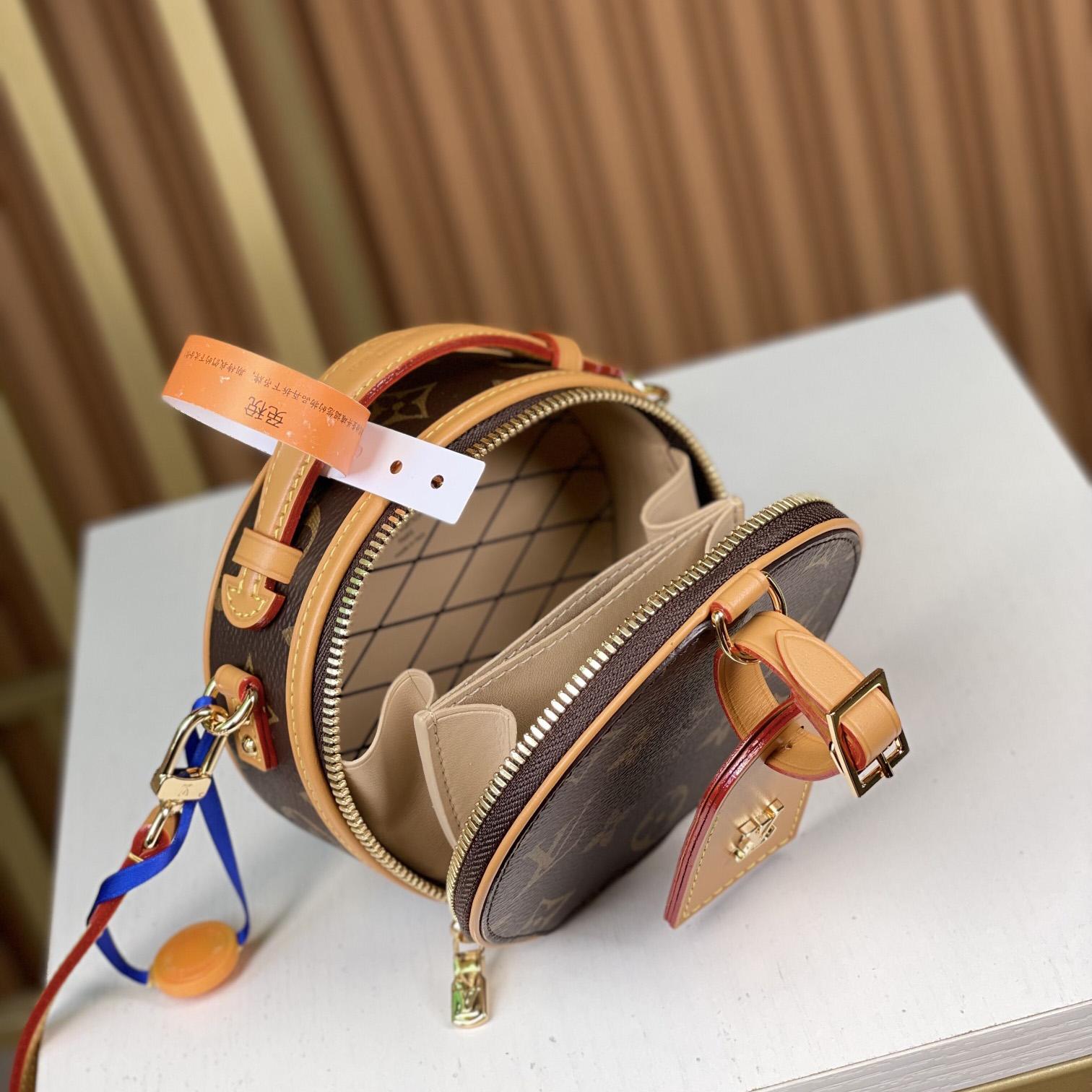 Louis Vuitton Mini Boite Chapeau      M44699 - DopestKickz