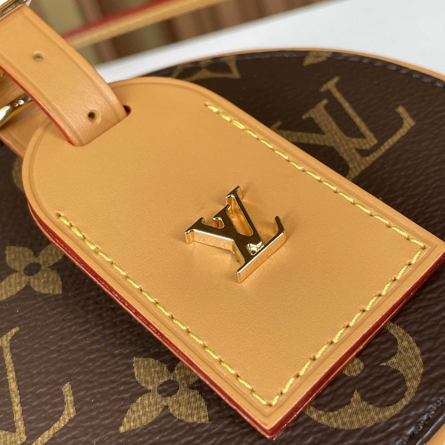 Louis Vuitton Mini Boite Chapeau      M44699 - DopestKickz