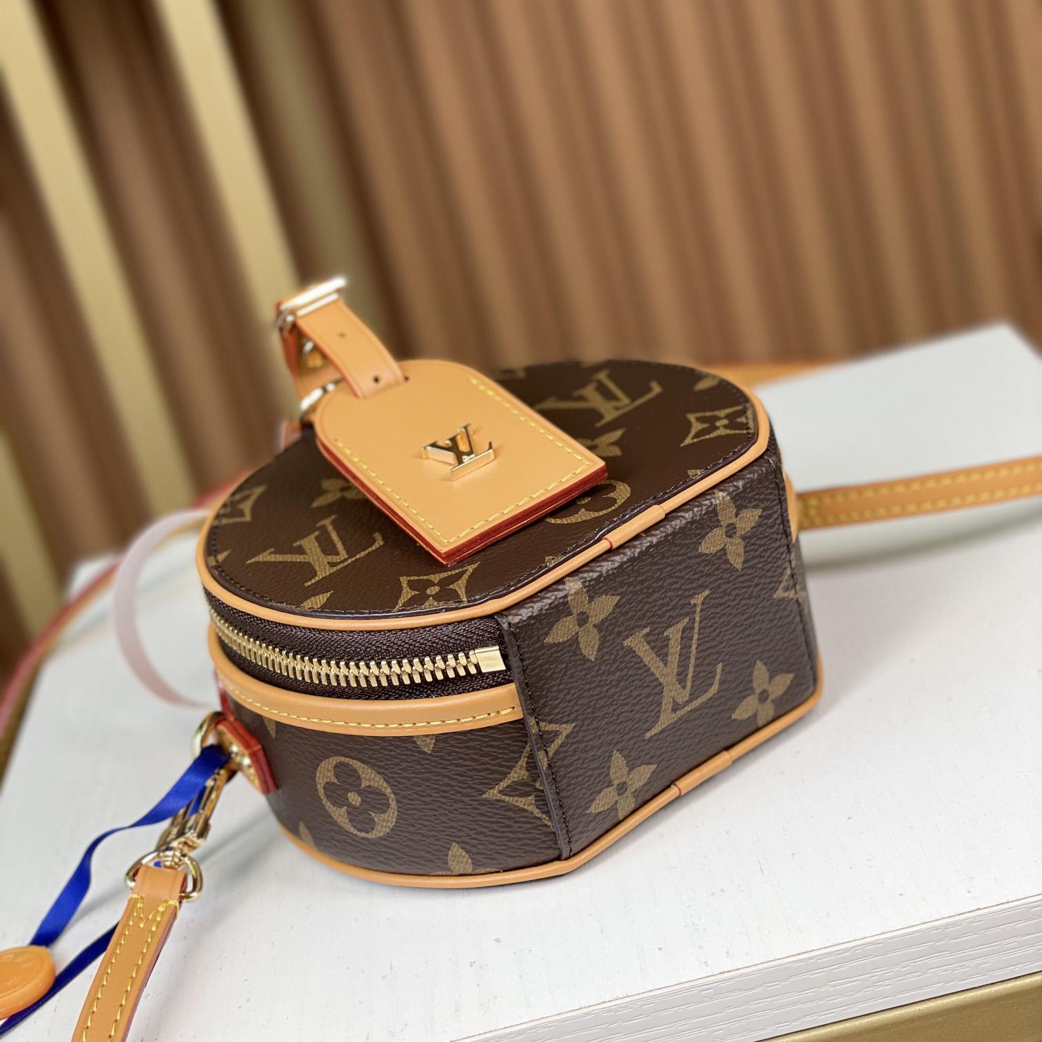 Louis Vuitton Mini Boite Chapeau      M44699 - DopestKickz
