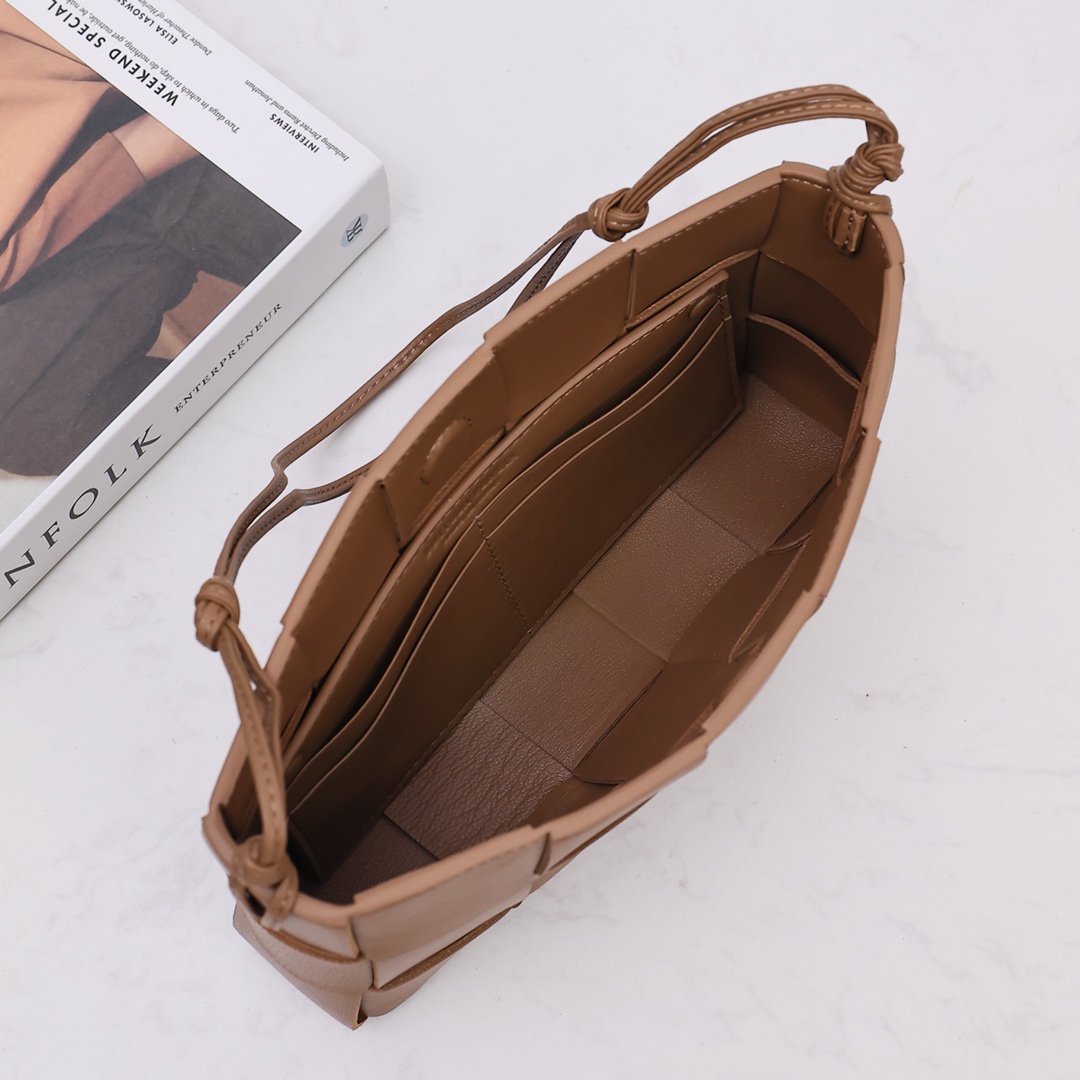 Bottega Veneta Cassette Pouch On Strap - DopestKickz