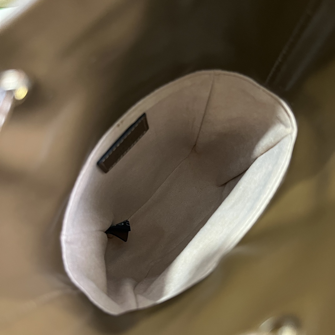 Gucci GG Mini Bucket Bag With Interlocking G - DopestKickz