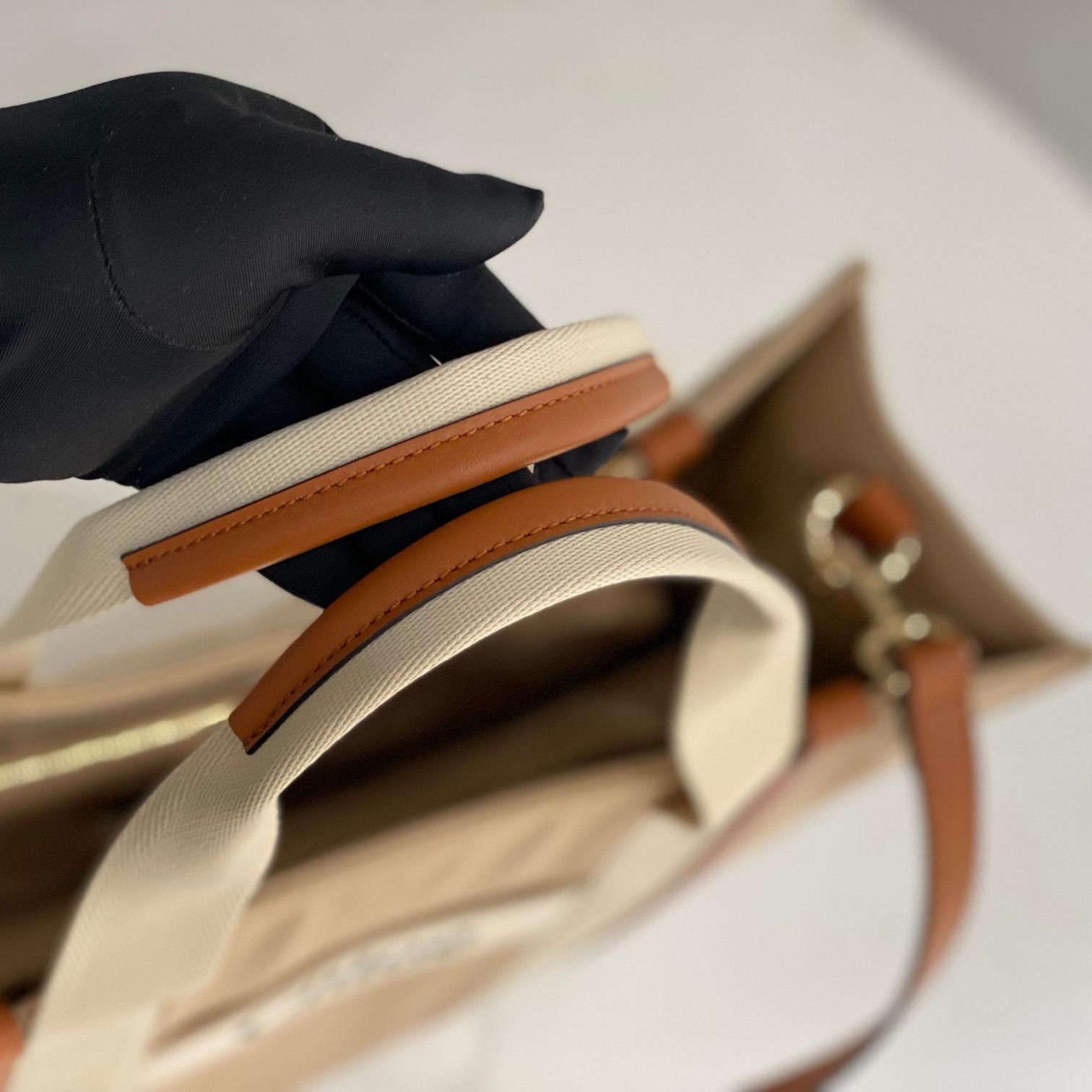 Chloe Changing Bag (40*32*14cm) - DopestKickz