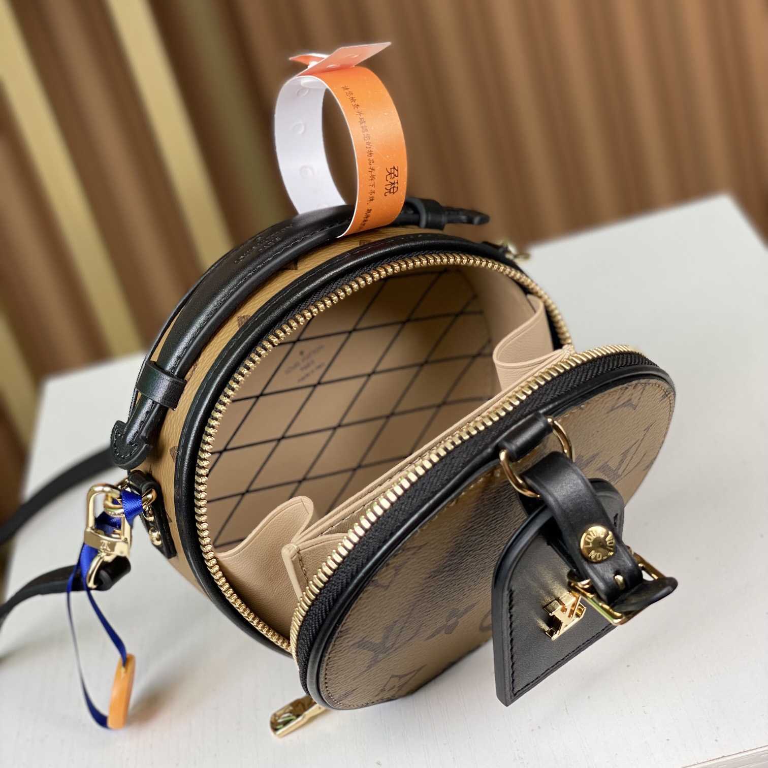 Louis Vuitton Mini Boite Chapeau      M68276 - DopestKickz