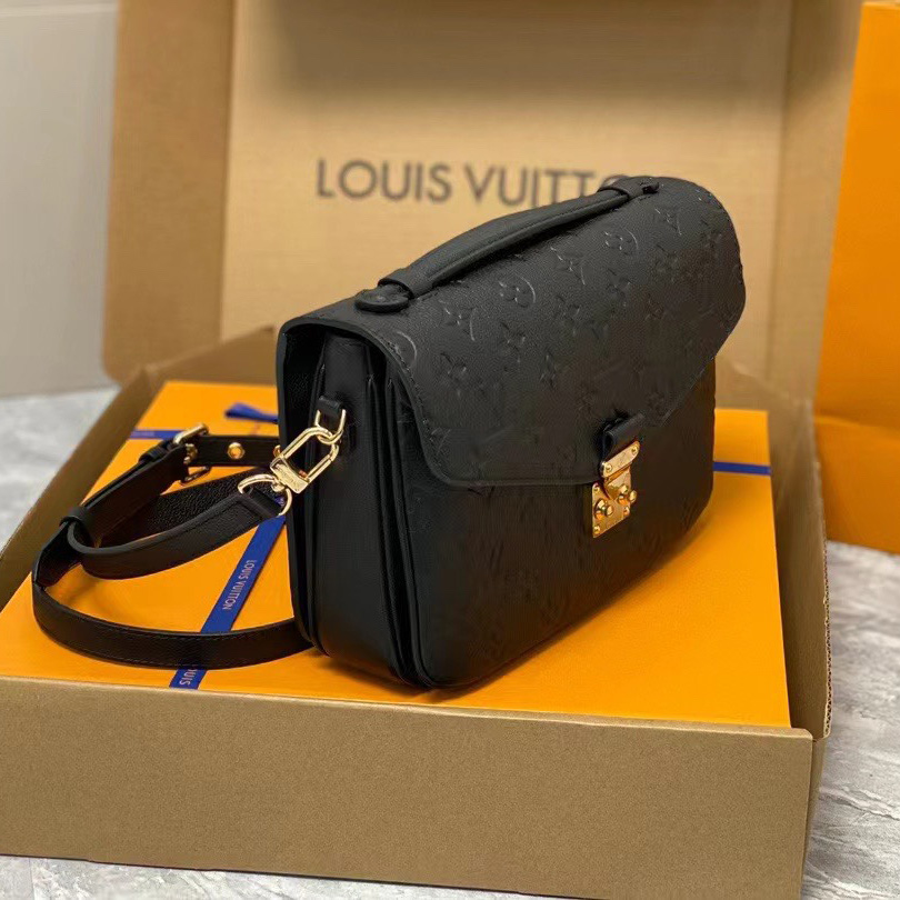 Louis Vuitton Pochette Metis(25-19-7cm)  M41487 - DopestKickz