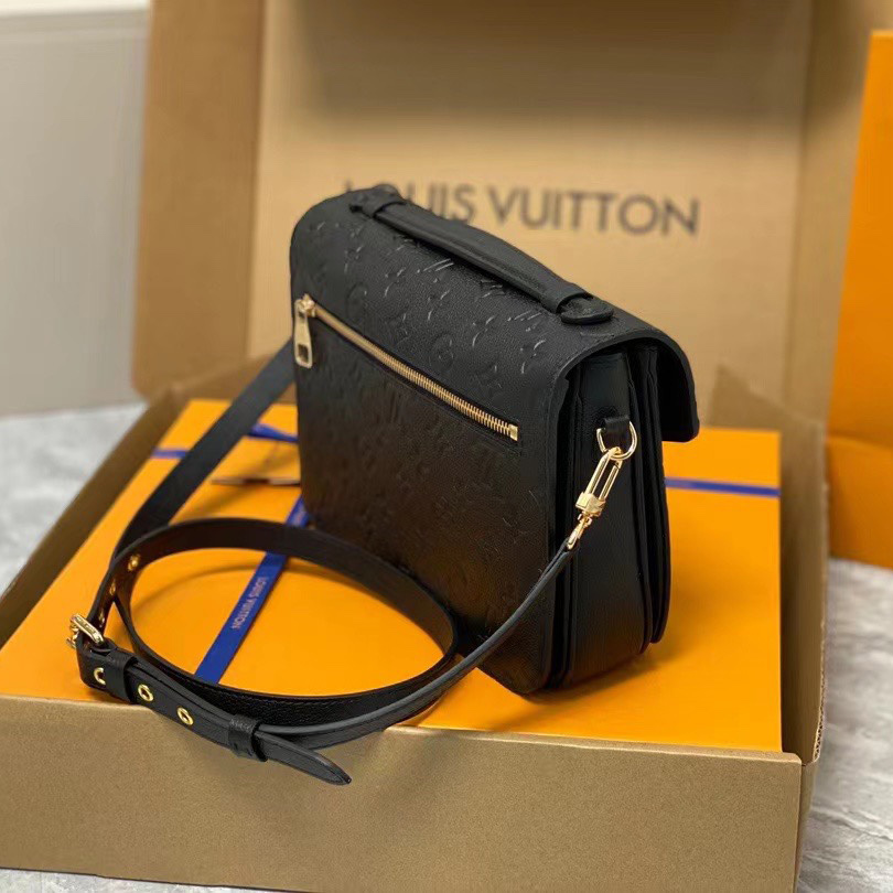 Louis Vuitton Pochette Metis(25-19-7cm)  M41487 - DopestKickz