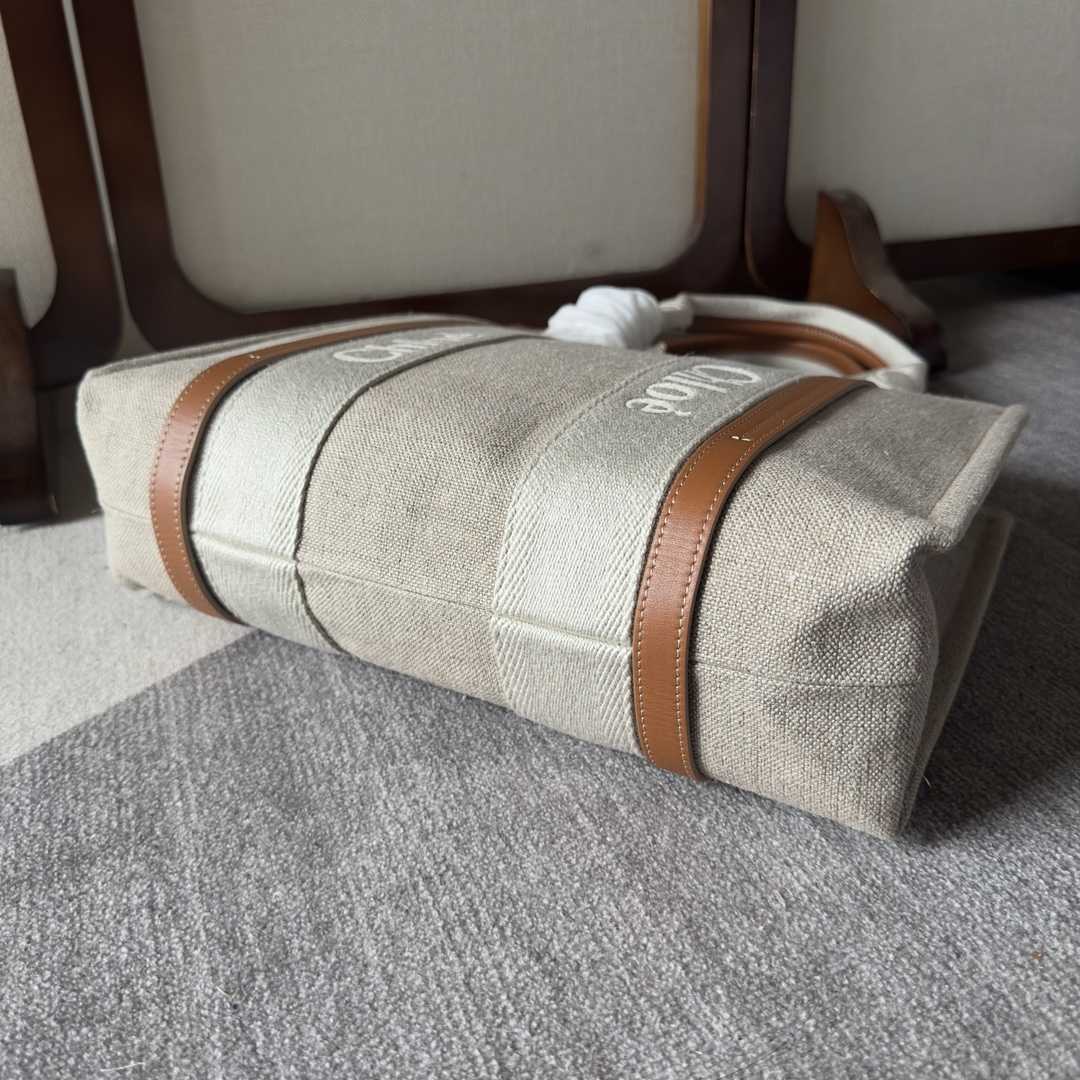 Chloe Small Woody Tote Bag (26.5*20*8cm) - DopestKickz