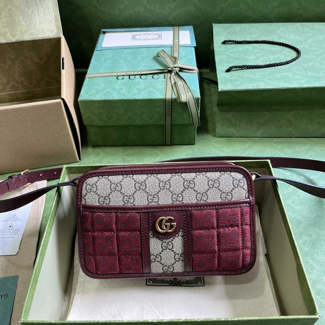 Gucci Mini GG Canvas Mini Shoulder Bag (21.5x 14x 7cm) - DopestKickz