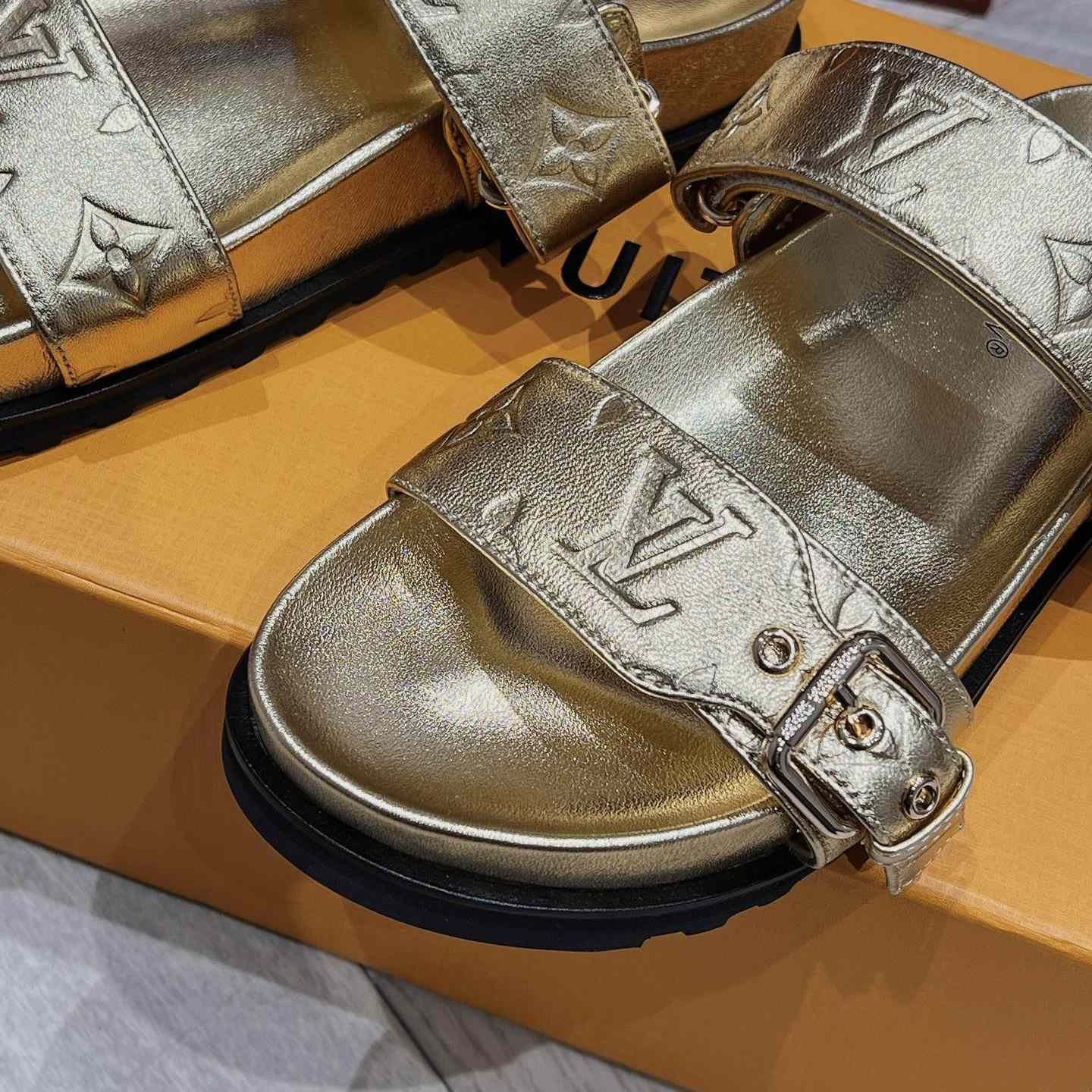 Louis Vuitton Bom Dia Flat Comfort Mules    - DopestKickz