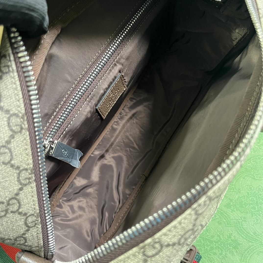 Gucci GG Messenger Bag - DopestKickz