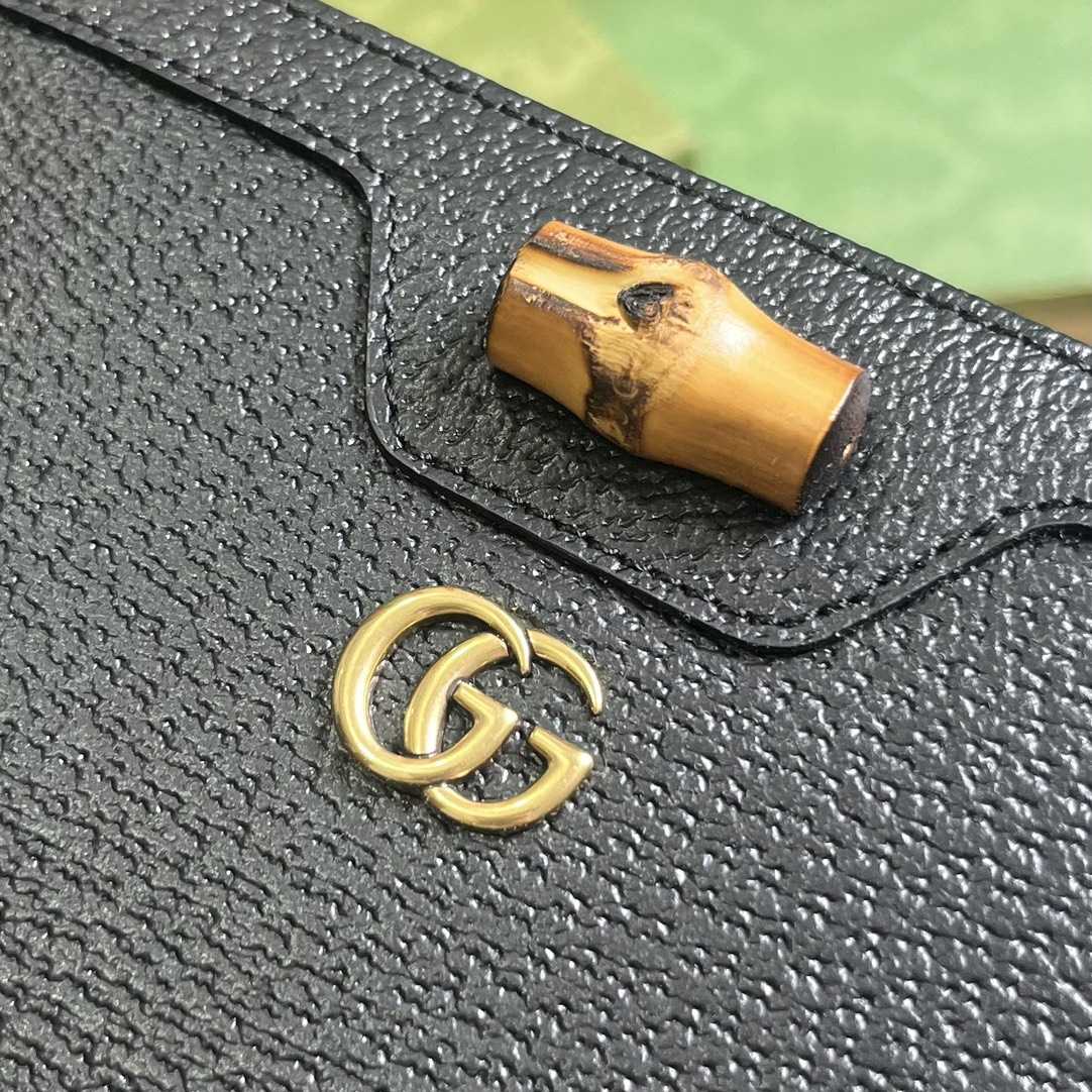 Gucci Diana Continental Wallet - DopestKickz