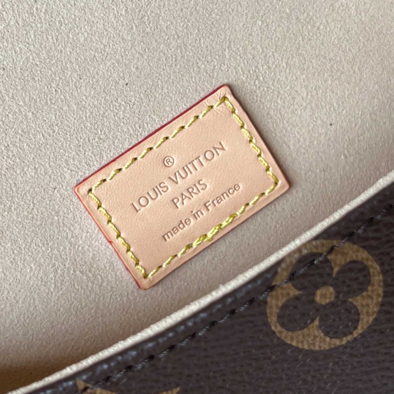 Louis Vuitton Saumur BB (20x15x7.5cm)   M46740 - DopestKickz