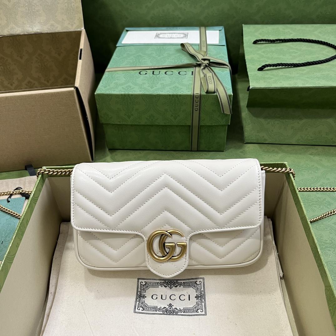 Gucci GG Marmont Mini Bag - DopestKickz