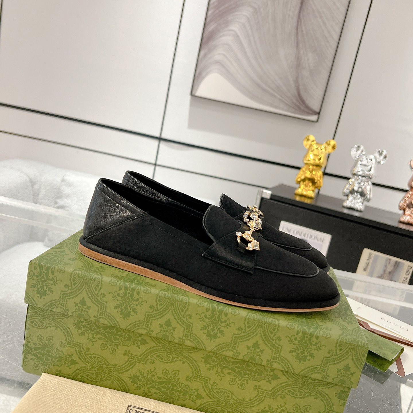 Gucci Women's Horsebit Loafer With Crystals - DopestKickz