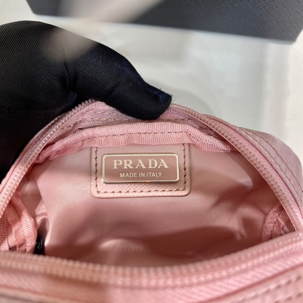 Prada Re-Nylon Necessaire - DopestKickz