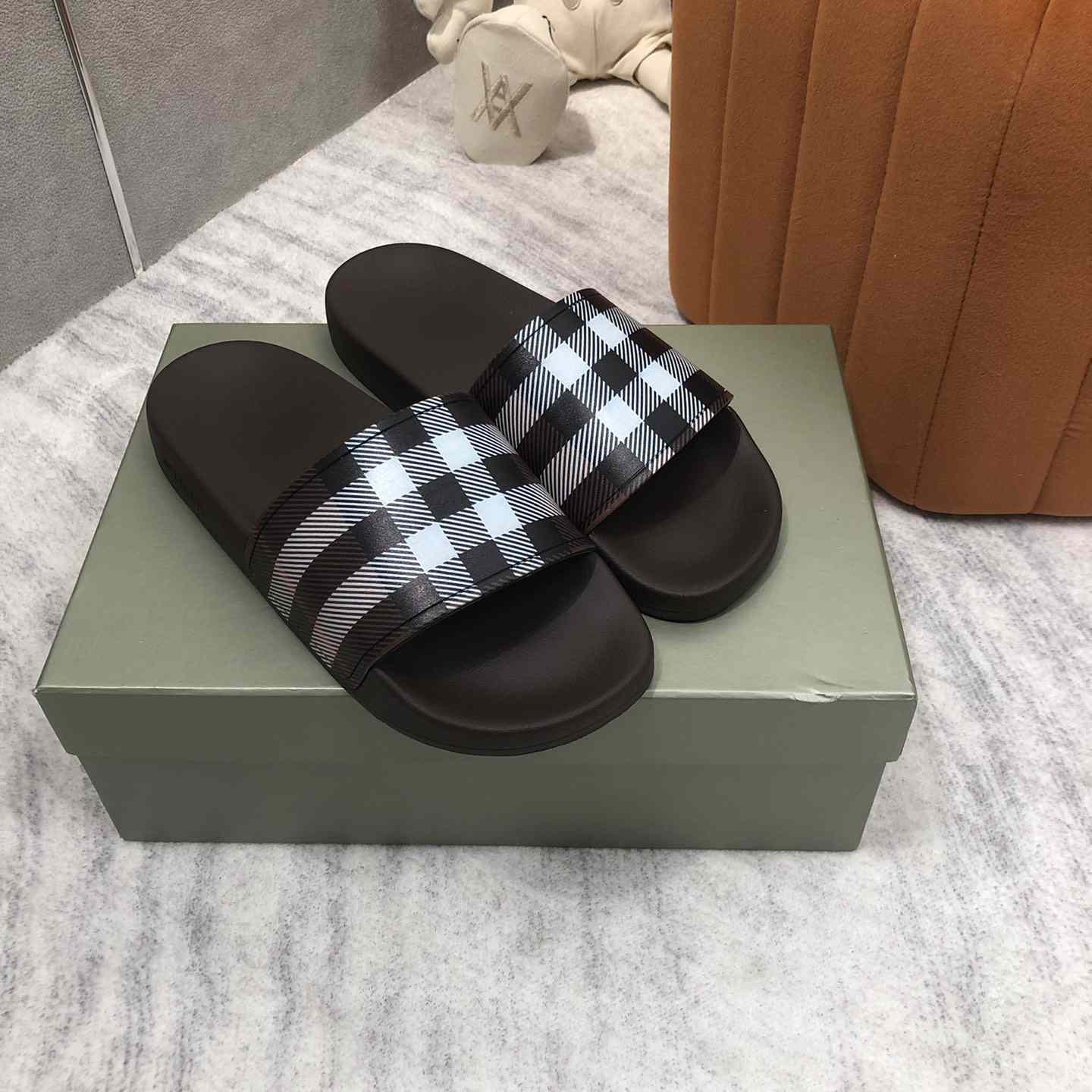 Burberry Check Print Slides - DopestKickz