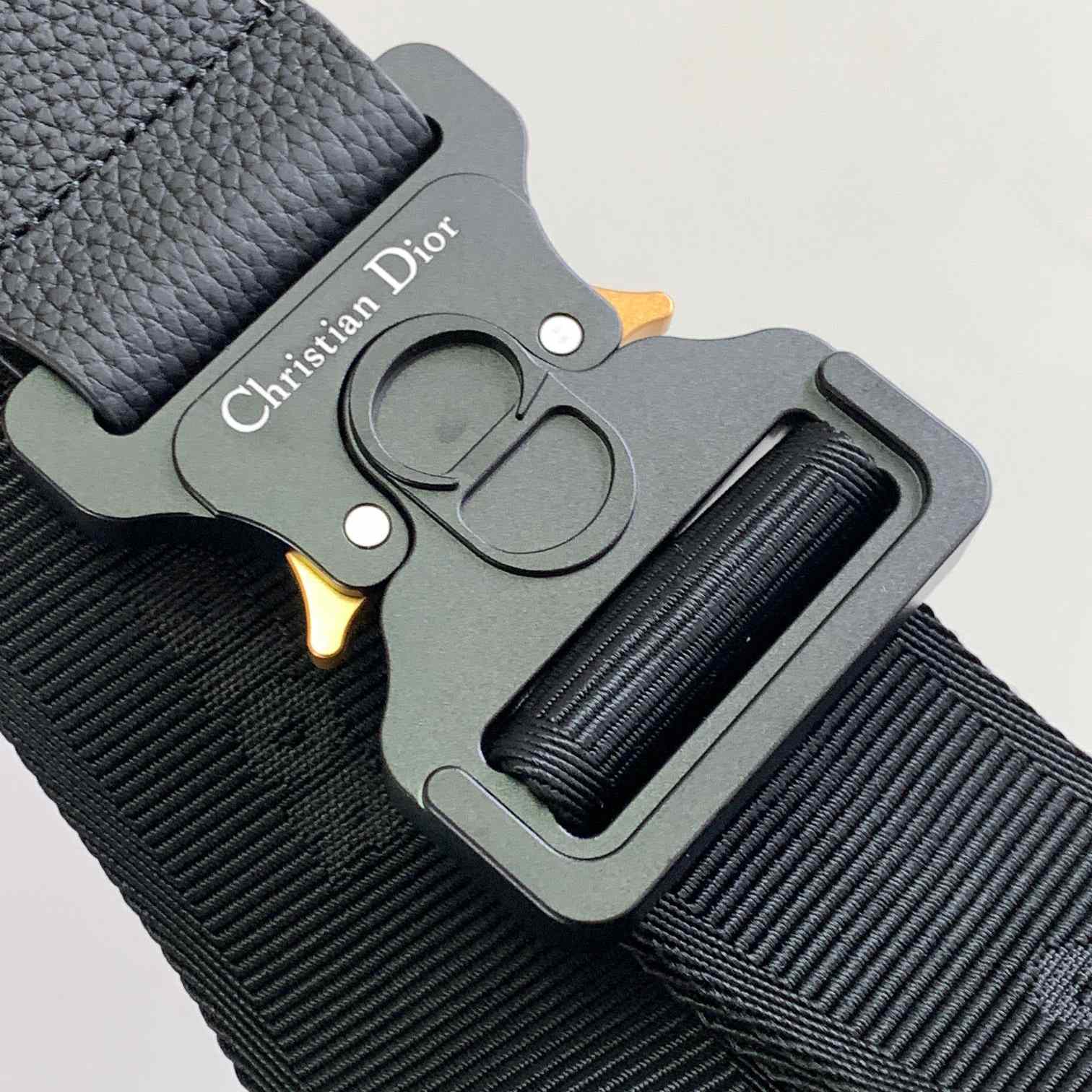 Dior Saddle Bag   (20 x 28.6 x 5cm) - DopestKickz