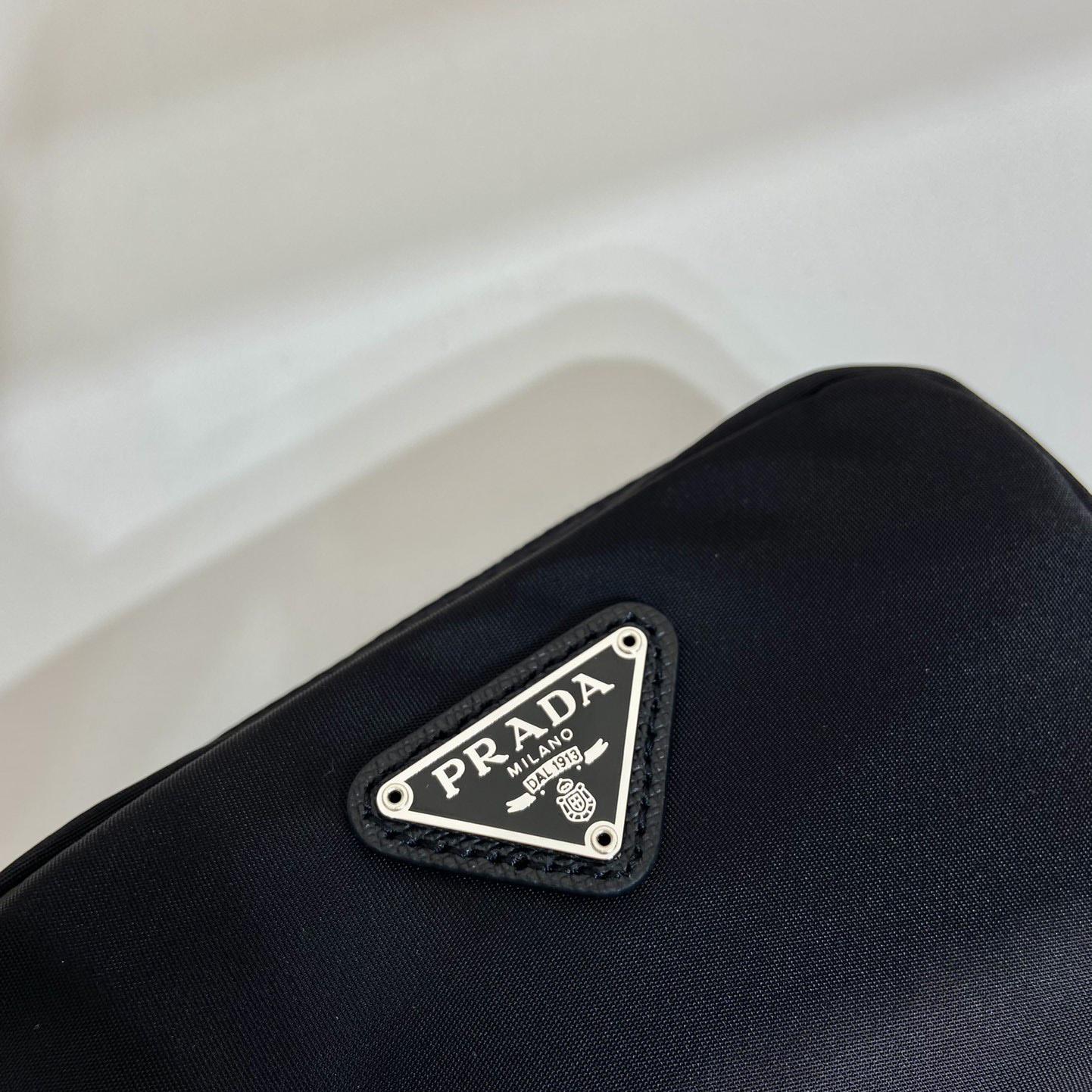 Prada Re-Nylon Necessaire - DopestKickz