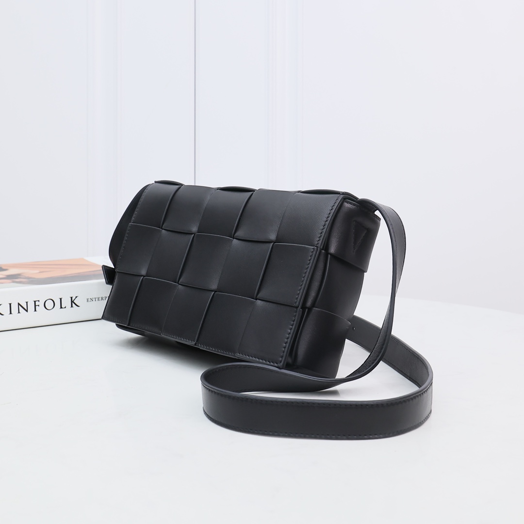 Bottega Veneta Cassette - DopestKickz